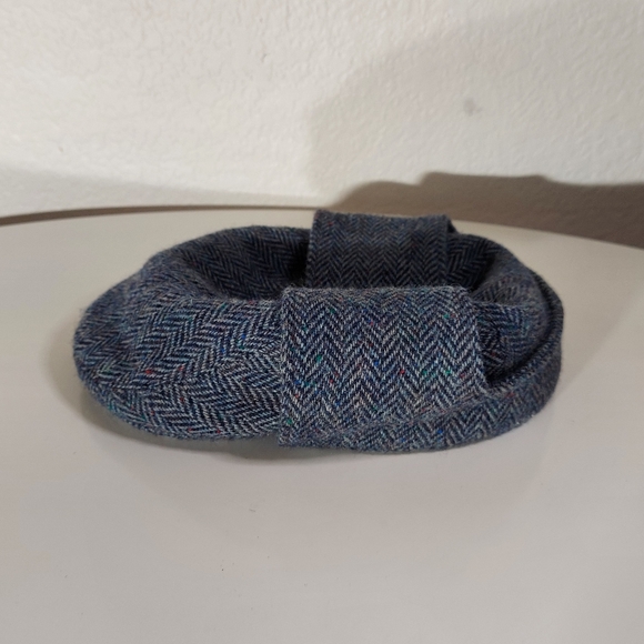 Irish Gray & White Wool Motoring Cap - Picture 15 of 15